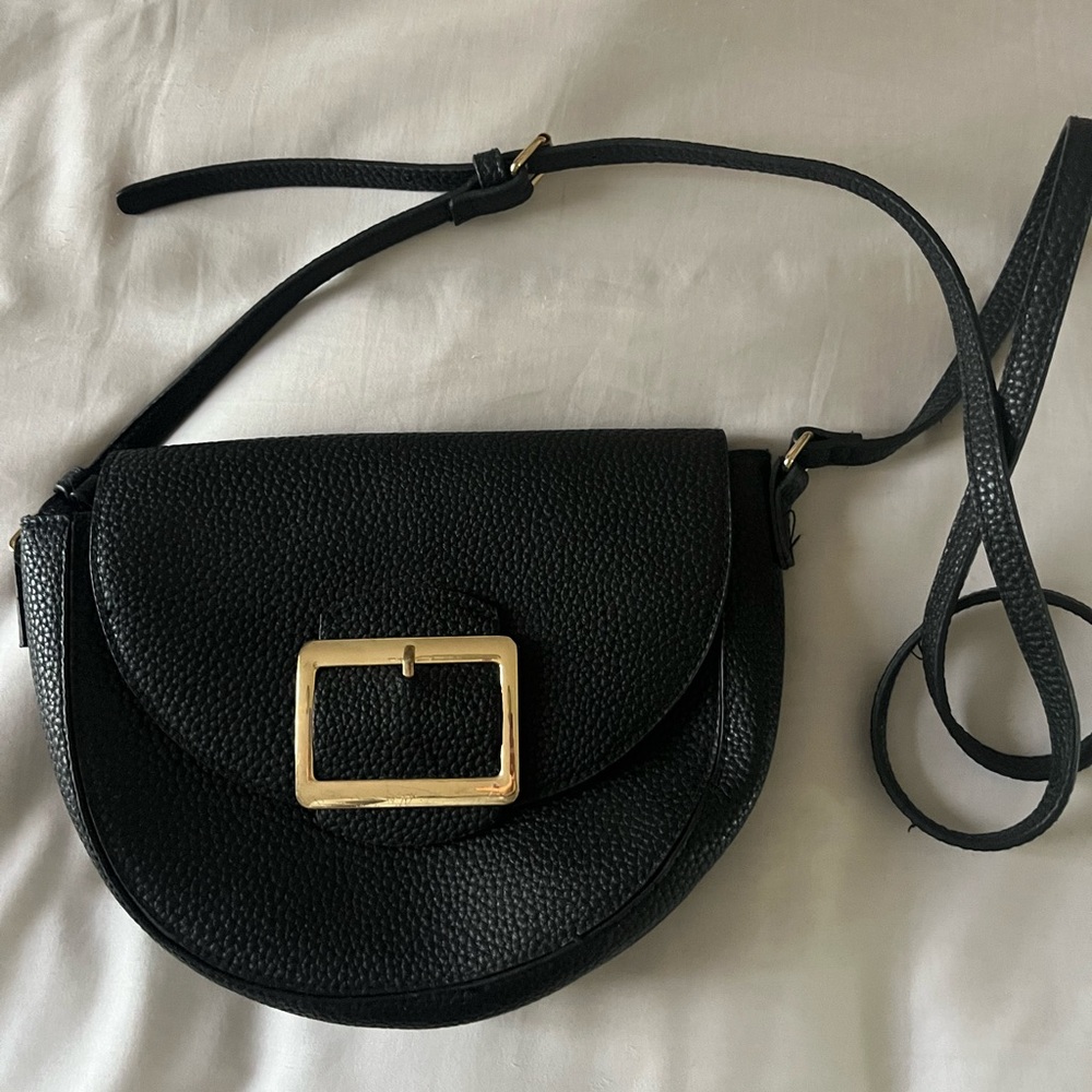 Black cross body purse